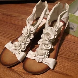 NWB Patrizia Harlequin Sandals